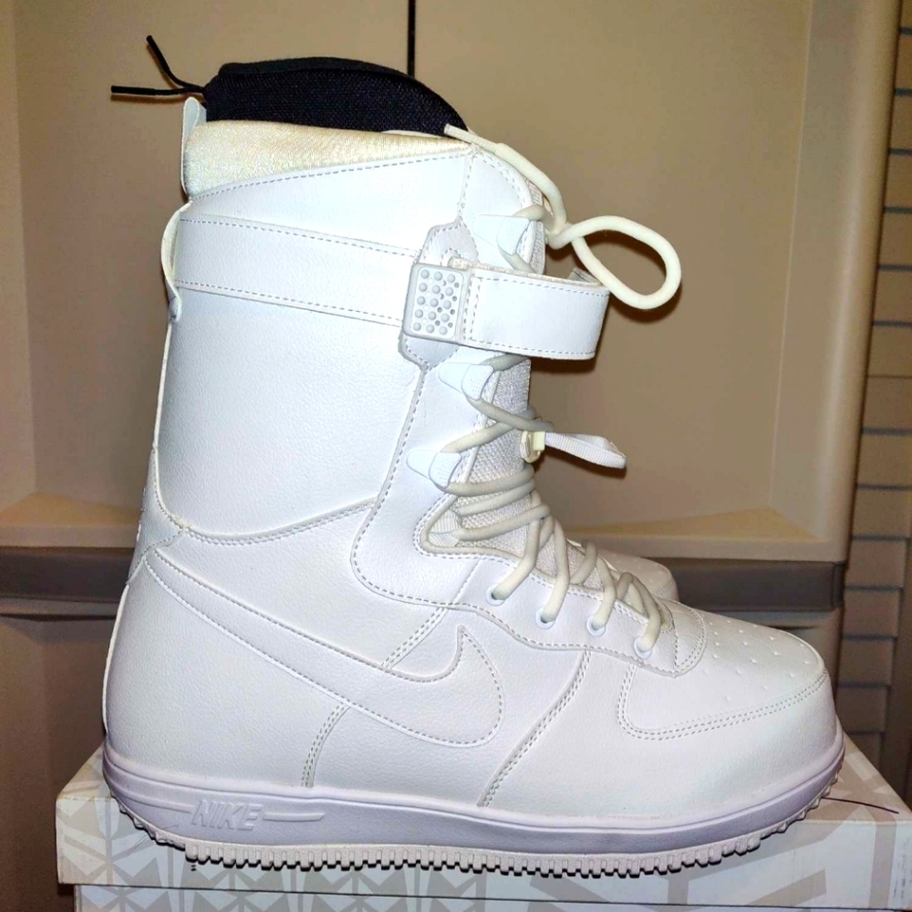 Nike SB Zoom Force 1